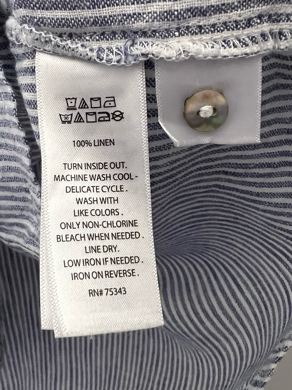 Tahari 100% Linen Classic Navy & White Vertical Stripe Button-Down Shirt Coastal - Picture 12 of 12